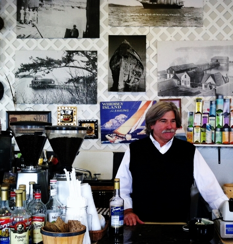 Coupeville’s Local Grown café ─ where old birds come to roost