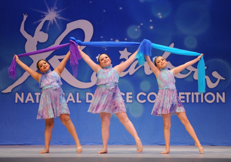 ‘Other Moves’ dancers will light up the local stage with a performance on Feb. 21