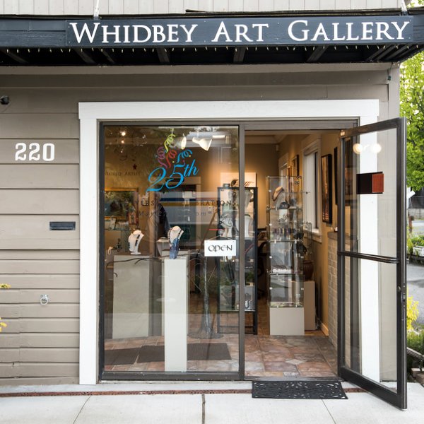 Artist-Owned Gallery Celebrates 25th Anniversary